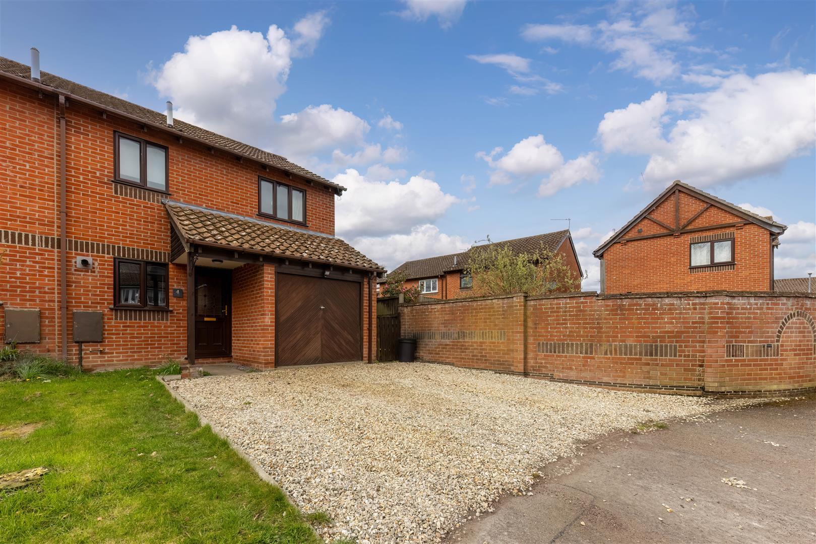 Property Image 964f99c4-5fd9-4e19-8520-d7bc8d01b207