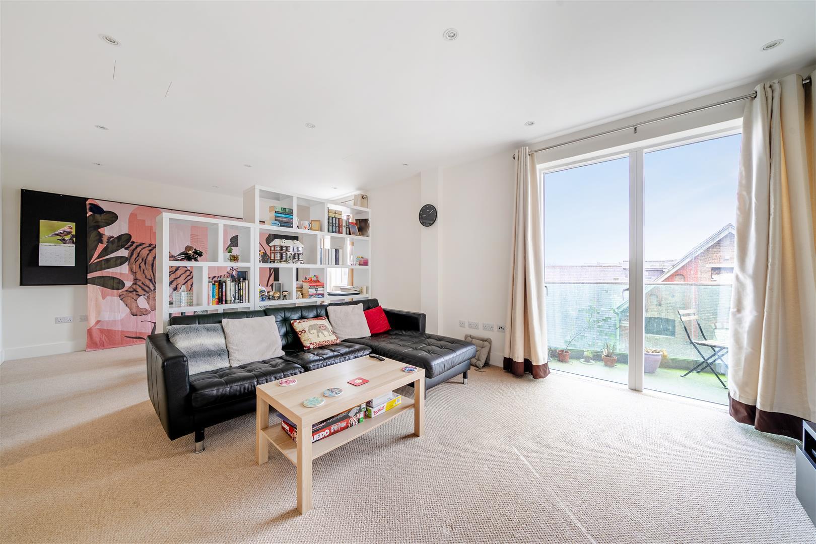 Property Image 965d70d0-3258-48b1-8ef9-3b37c2b3ebb8