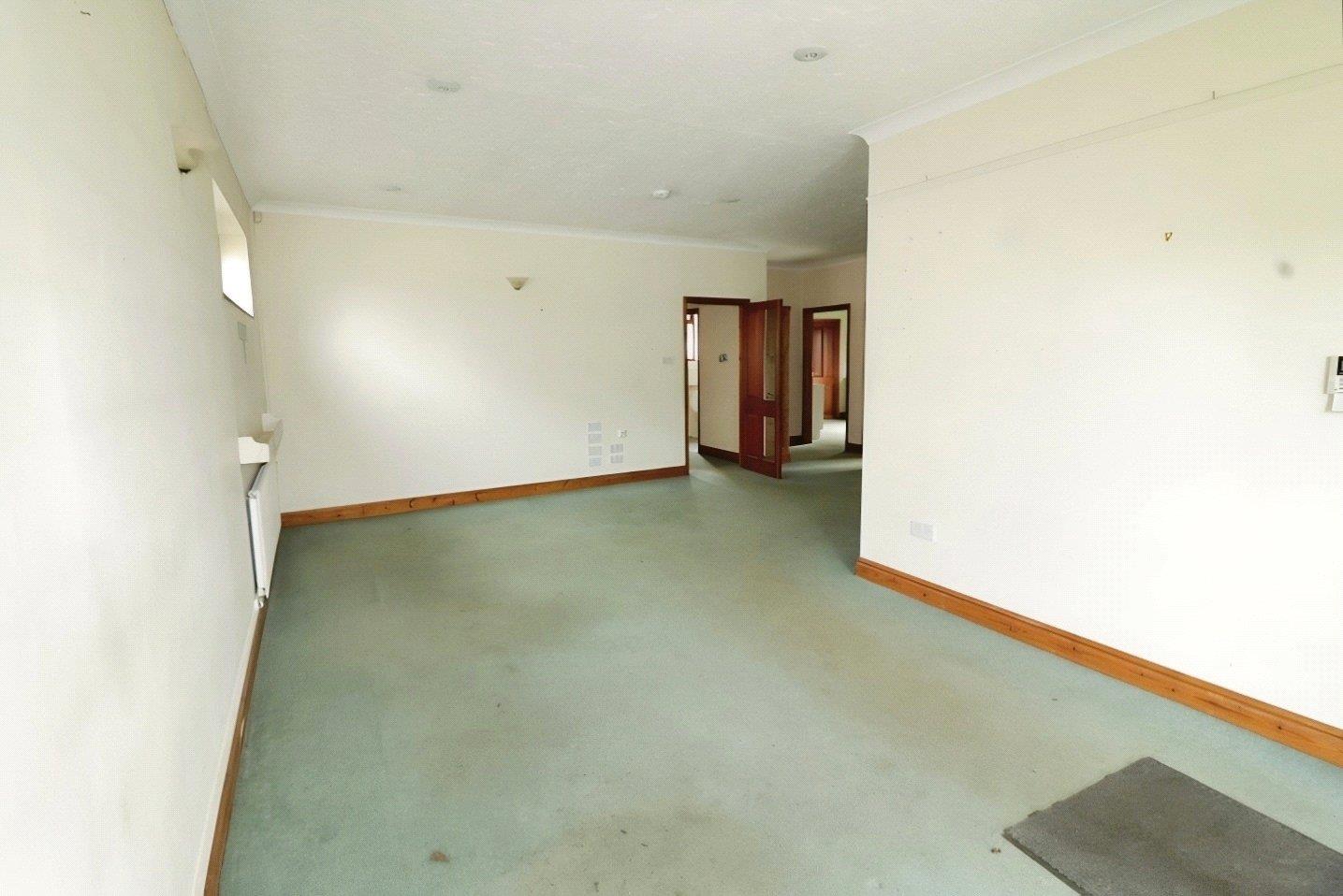 Property Image 9661b700-5a98-4a58-8cff-9209171f08b7