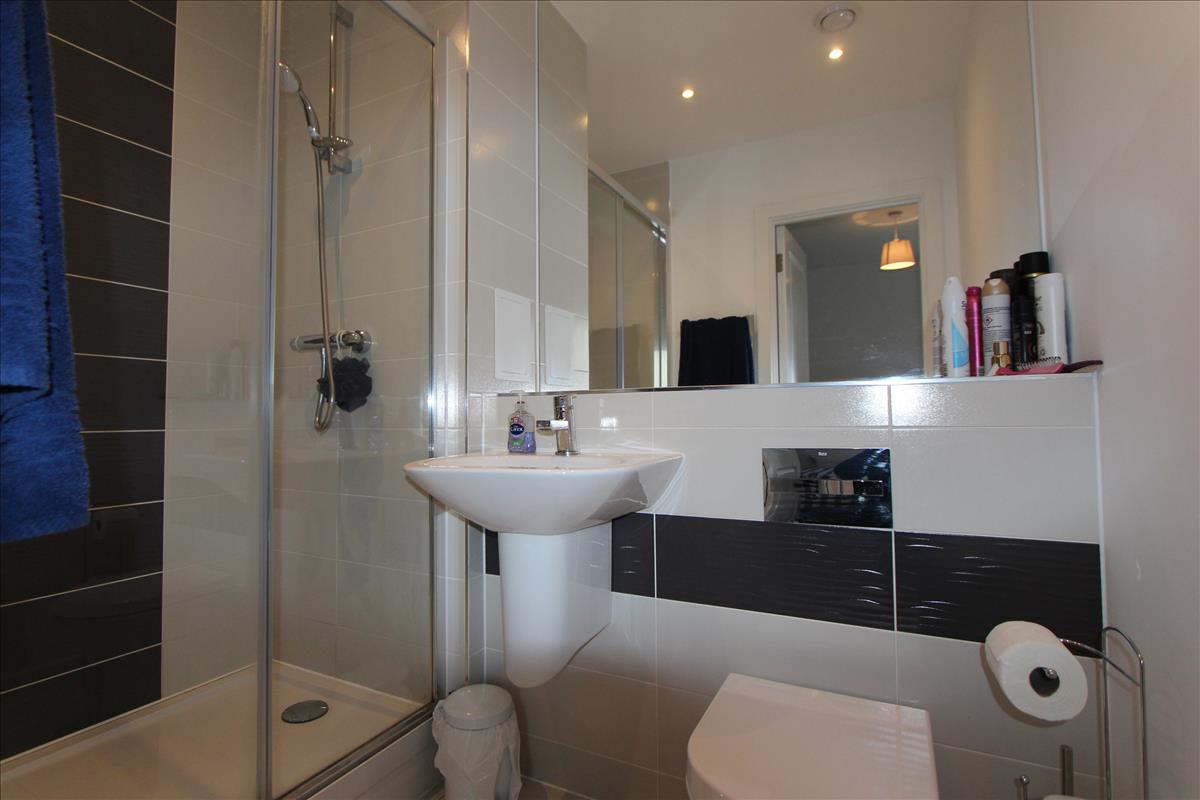 Property Image 9667fbfb-4719-4e85-8edd-2f8474fe3f9b
