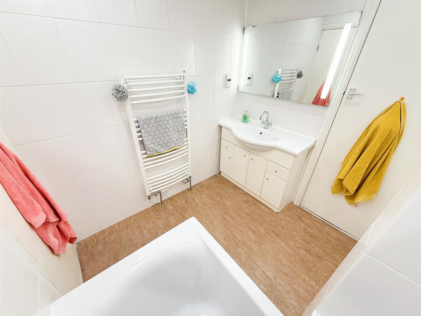 Property Image 966a39a1-3443-4d89-a6c3-f4de6e4b1c65