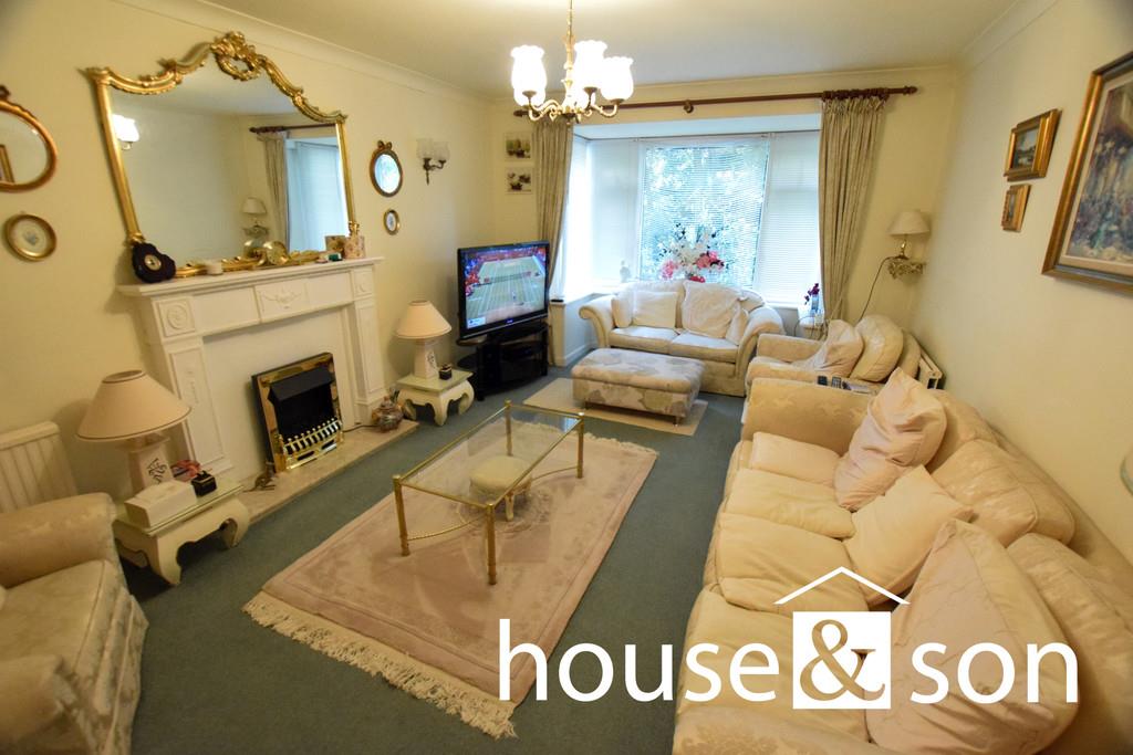 Property Image 9671b98e-2dda-4d52-bb04-9edc6f5d924d