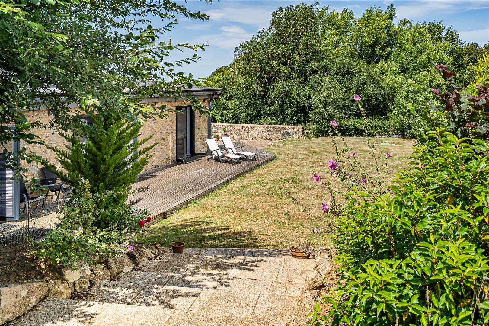 Property Image 967f7cce-fc47-46ad-8daa-1d431bc942d1