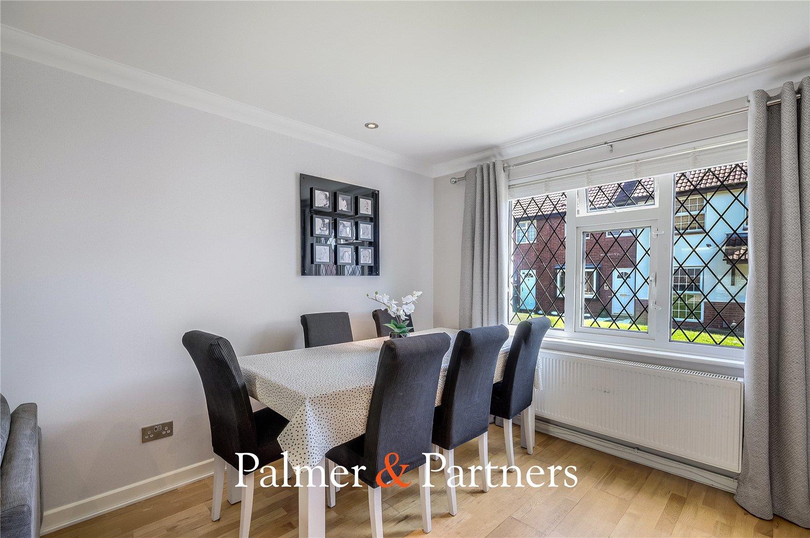 Property Image 968386d8-f6aa-424f-b7a7-5152bf9d2b06