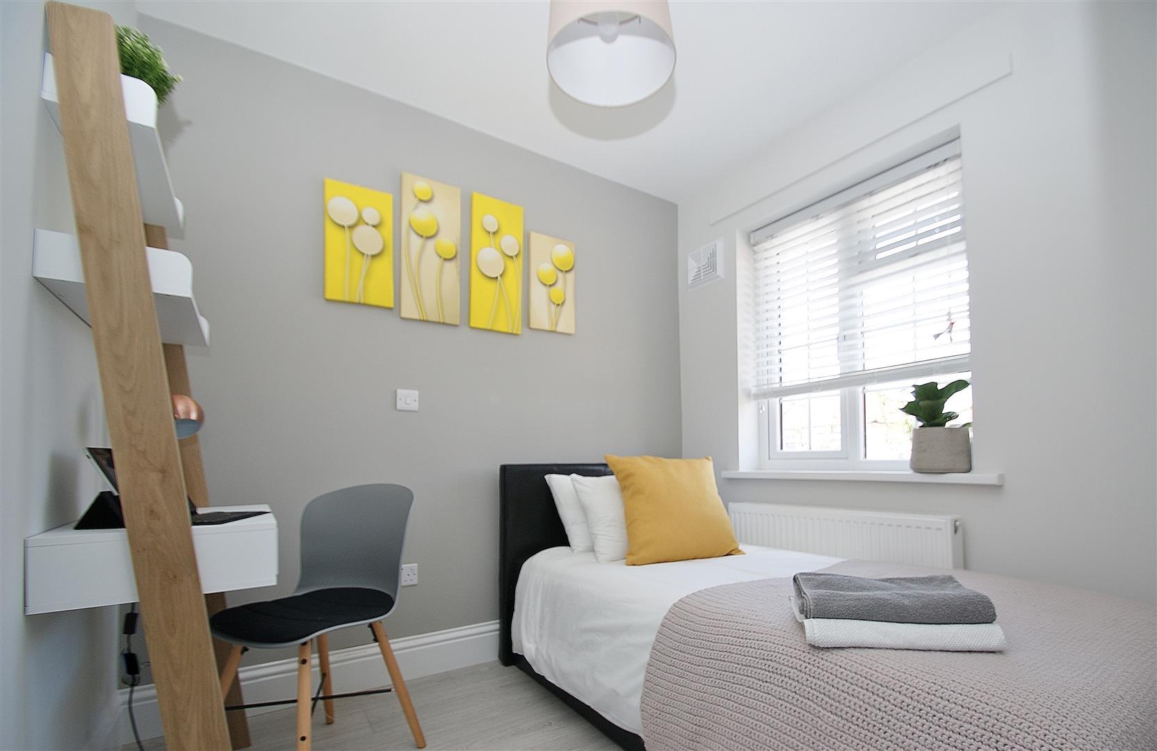 Property Image 9685037b-b0f6-47a4-8cf0-ea068e547e54