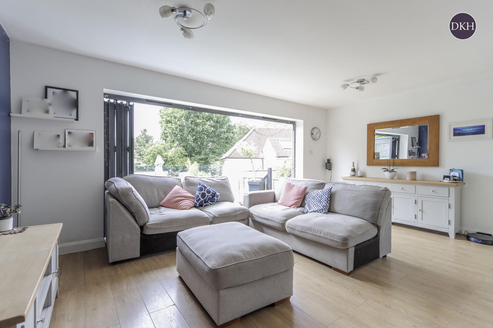 Property Image 9690ce64-2de1-482e-b016-7d0c645223c5