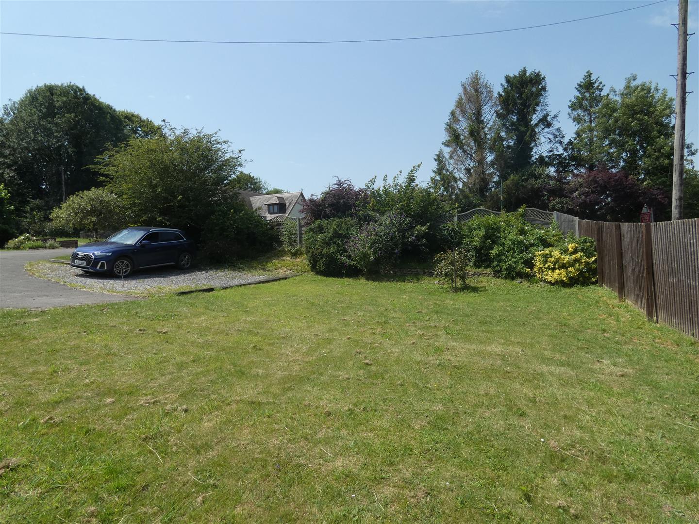 Property Image 96932bc3-175e-4a90-8cf2-9e8c8ea68483