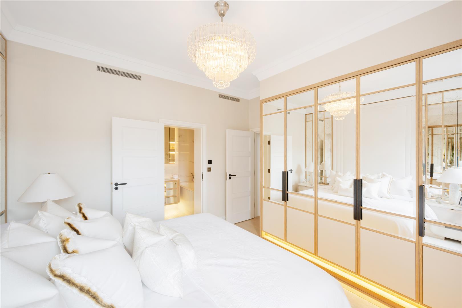 Property Image 9694f7db-1869-4133-a636-24691ff0bc91