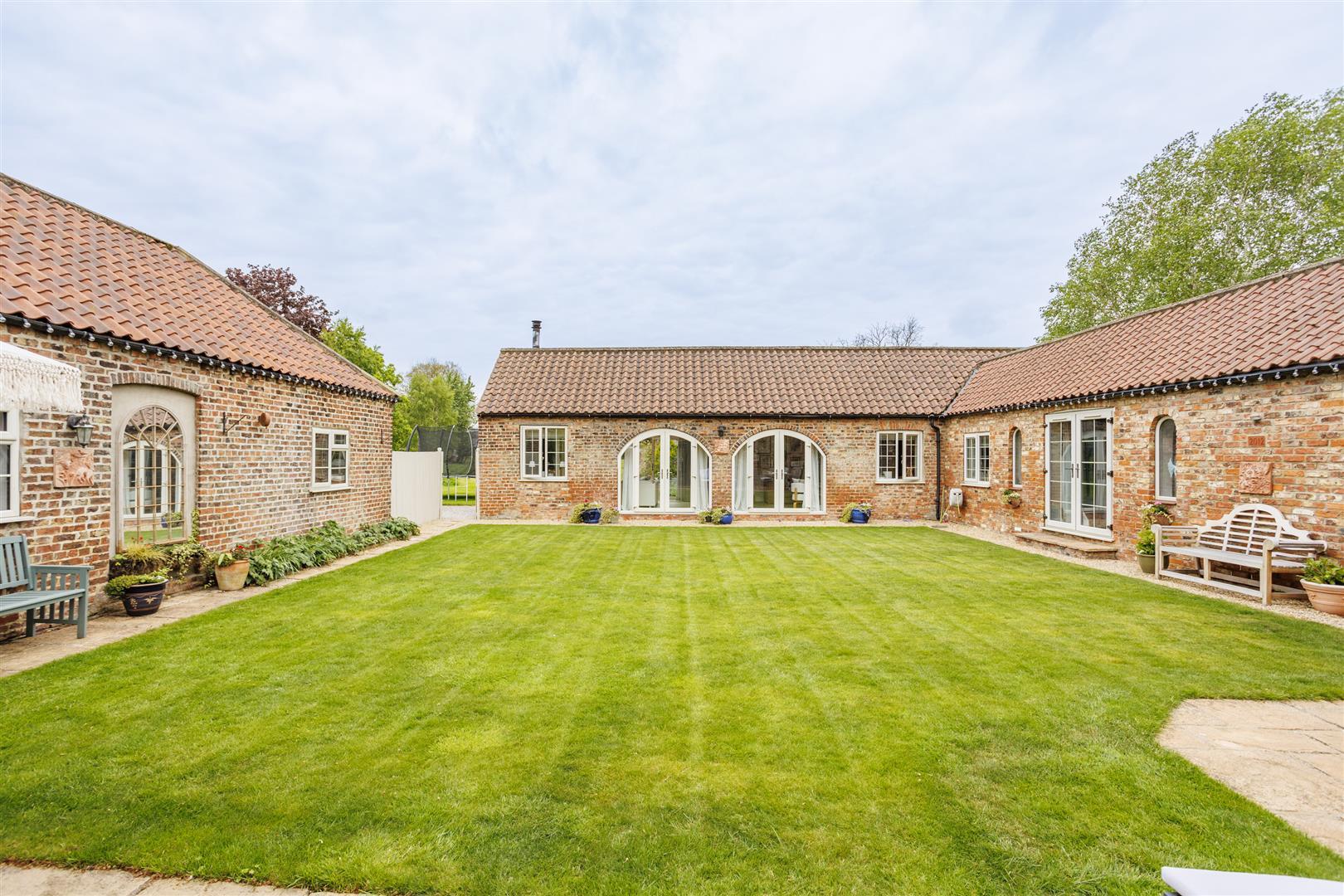 Property Image 969839b7-ea1a-4b7d-b32f-ab1be2400e56