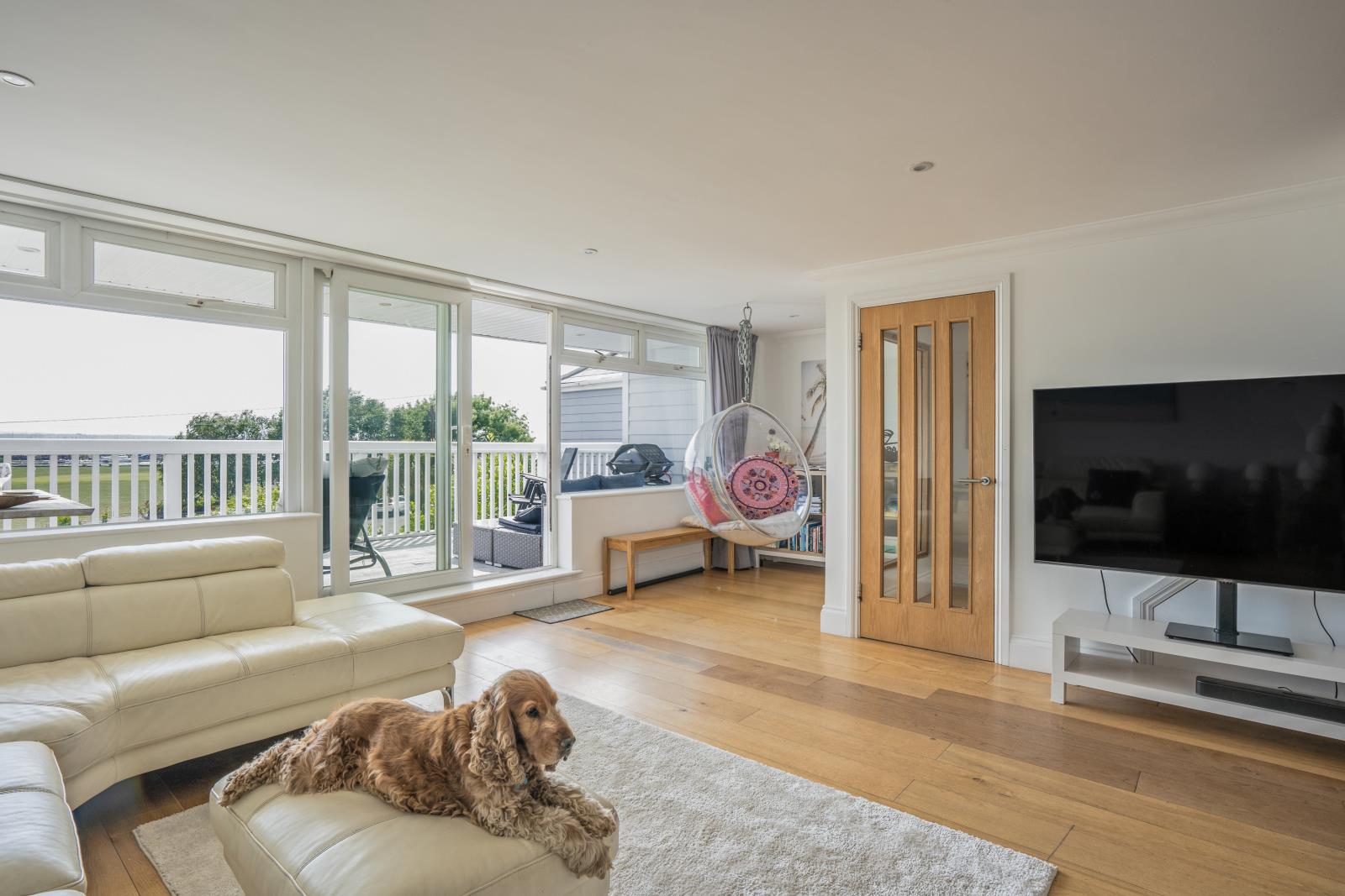 Property Image 969d5ea7-f621-4dbd-af93-c32cb2e810b0