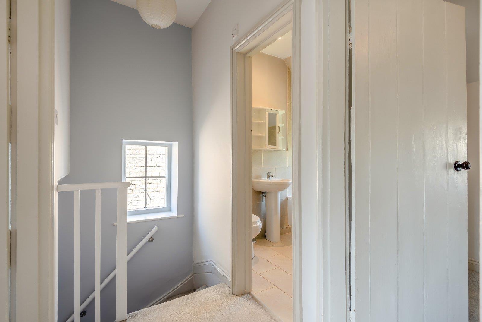 Property Image 96a9e2d9-cd2a-4196-bccb-829a0a377c40