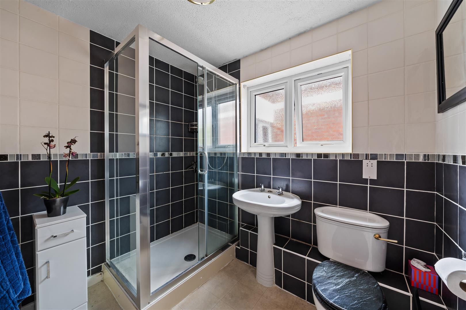 Property Image 96aae84a-2b09-4e30-a423-2466cdc8eddc