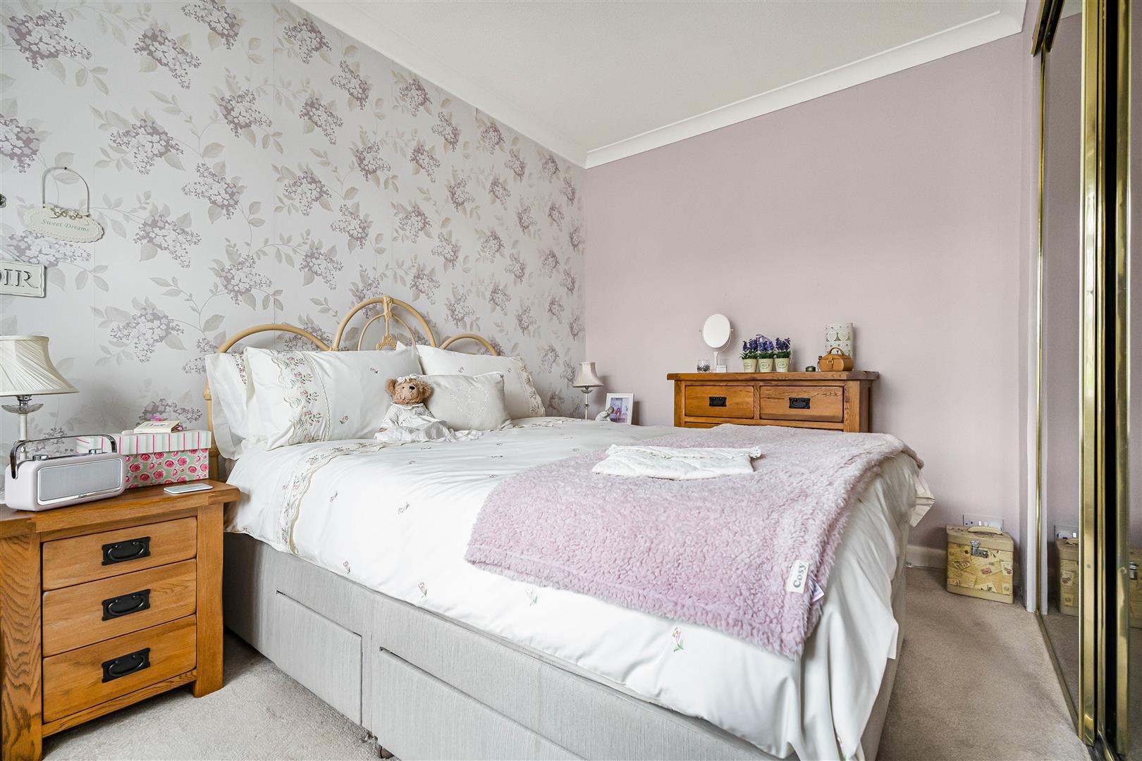 Property Image 96bcf9b4-581e-4f49-8652-f835d1070015