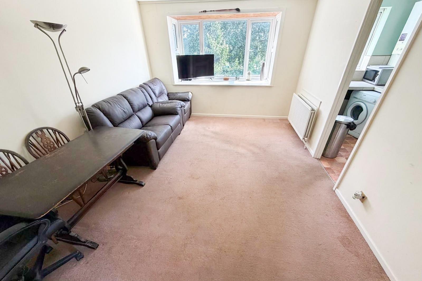 Property Image 96bf4afc-69d6-449d-8fa2-76833de2829f