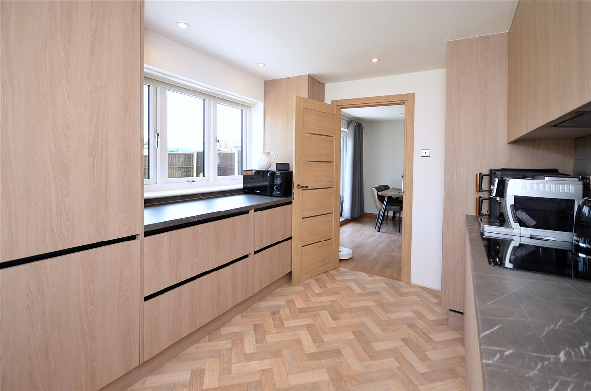 Property Image 96ca9a56-4ef7-4b4c-aded-5f18ff5c7bed
