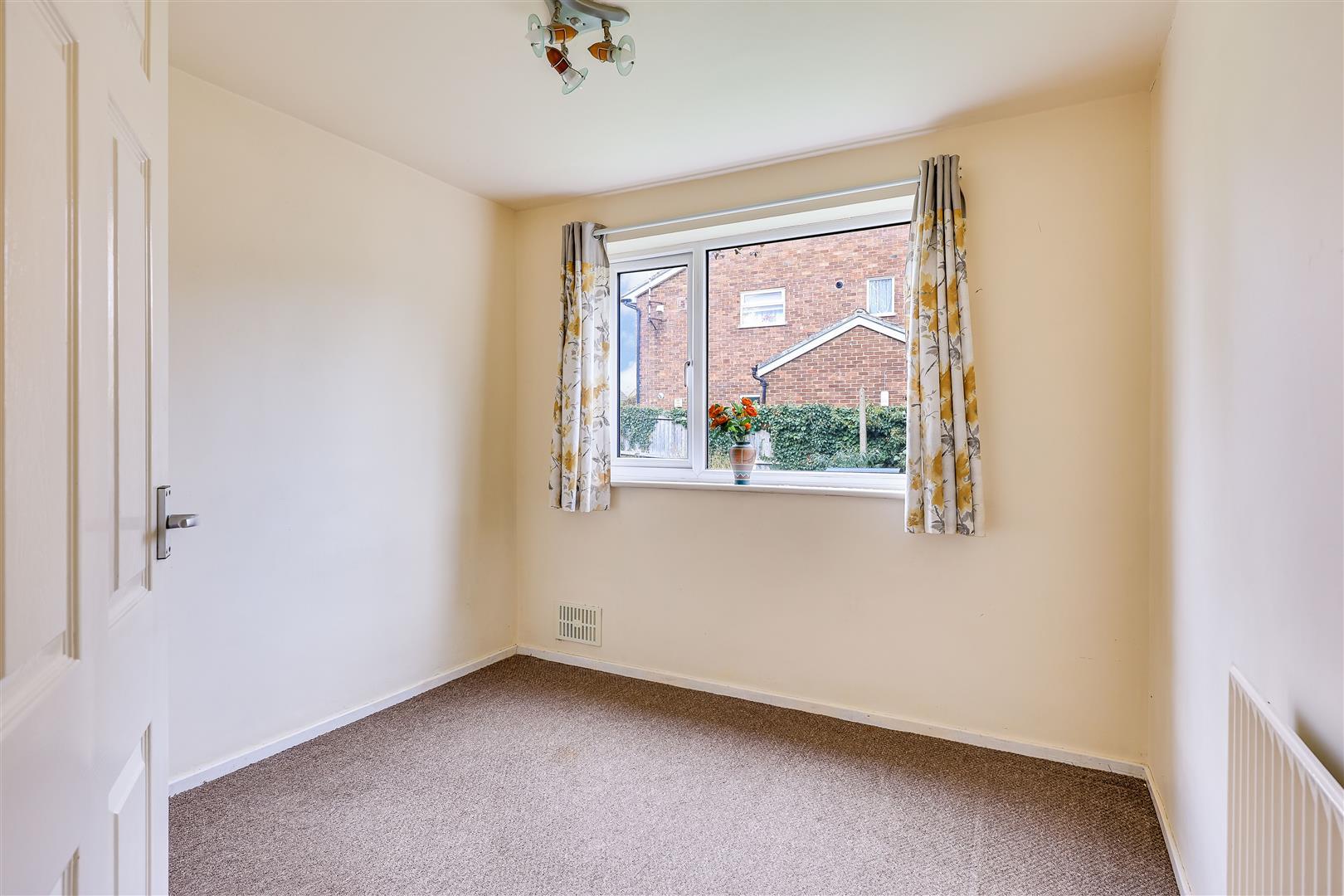 Property Image 96cc76d0-7bf7-4aaa-bb7a-183c1a1d5302