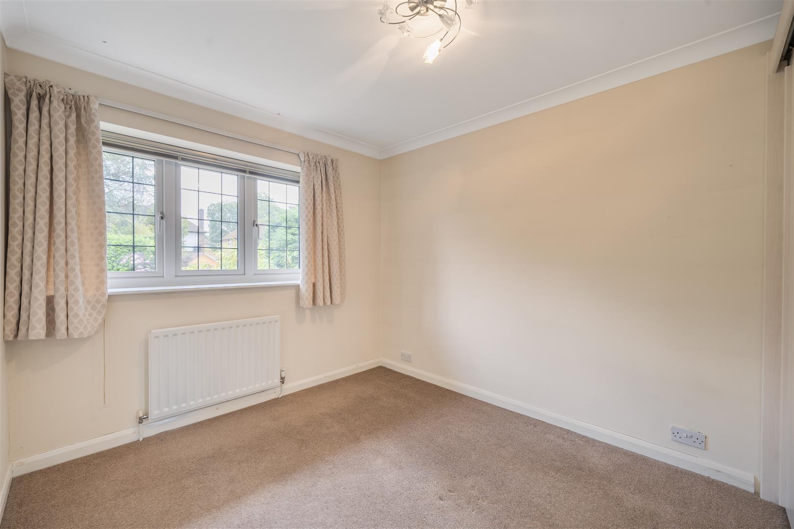 Property Image 96d96515-def8-4694-8825-e983f83ce612