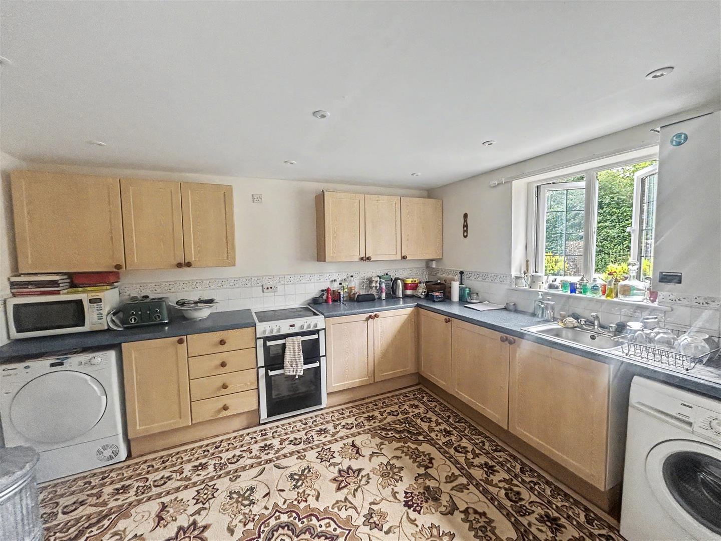 Property Image 96e24e45-1388-4d42-9b92-e2b622739833