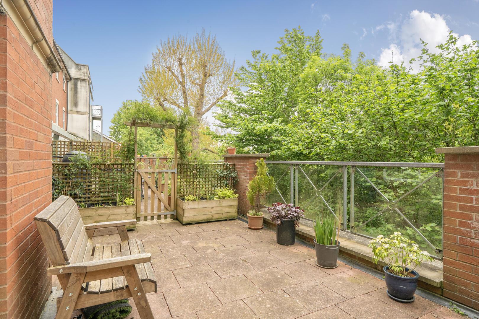 Property Image 96e38b86-c798-4222-b58f-a86f55a88c0d