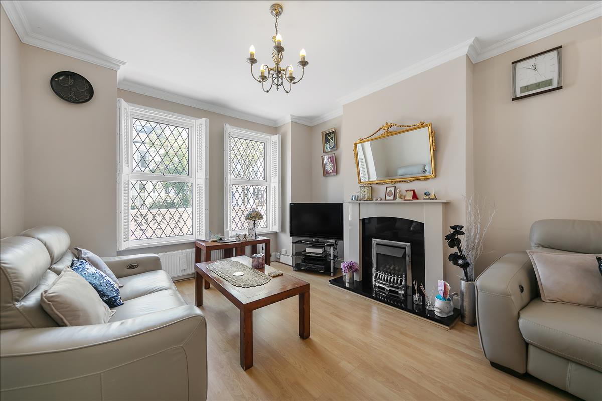 Property Image 96e3fe2f-3423-4713-807b-87392251fe5c