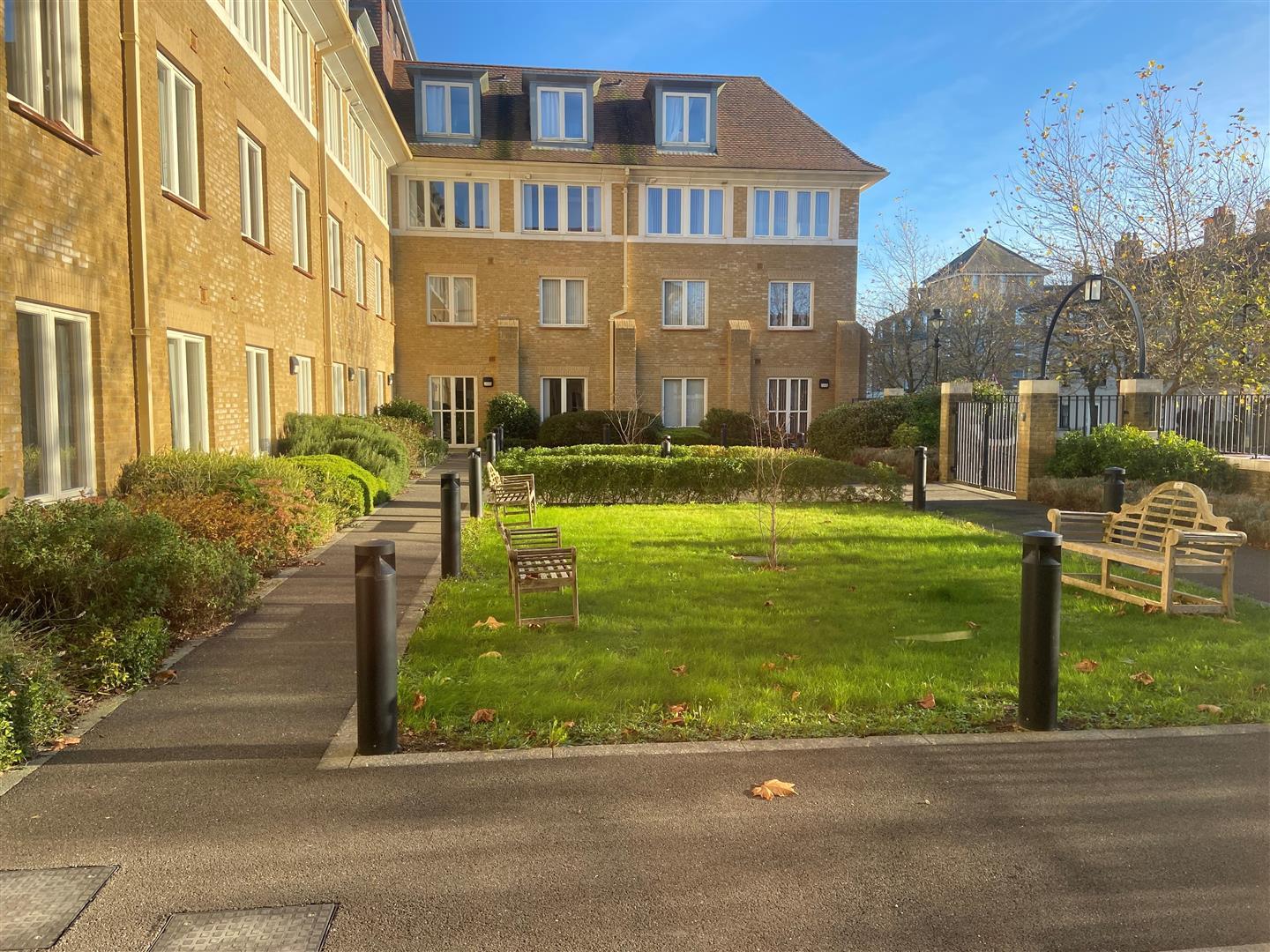 Property Image 96ea05e0-f4f1-4a80-8fcf-eec1c9e3b39d
