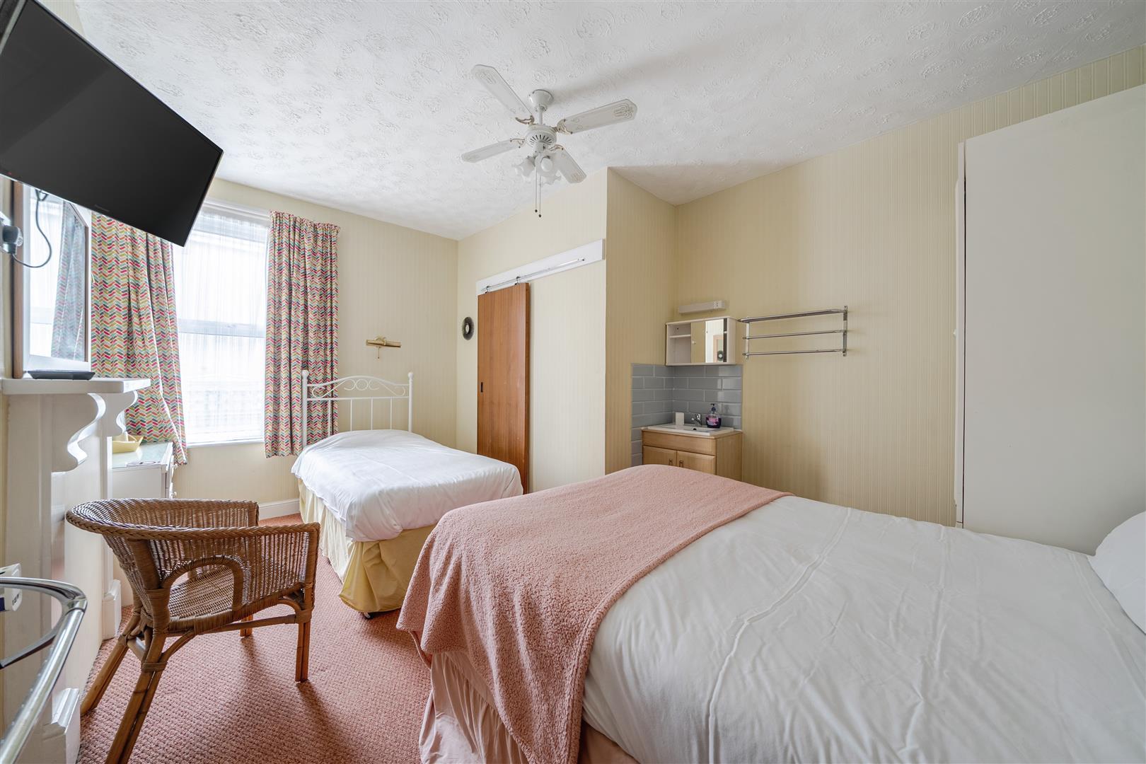 Property Image 96ec185c-d6c8-4027-9bf8-67a19cbf85d6