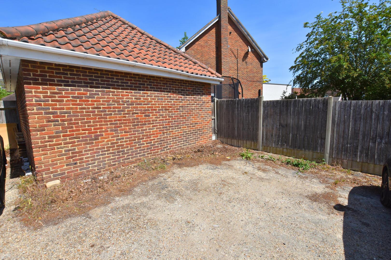 Property Image 96f47a27-8147-47fa-a834-db5b2cf62aa8