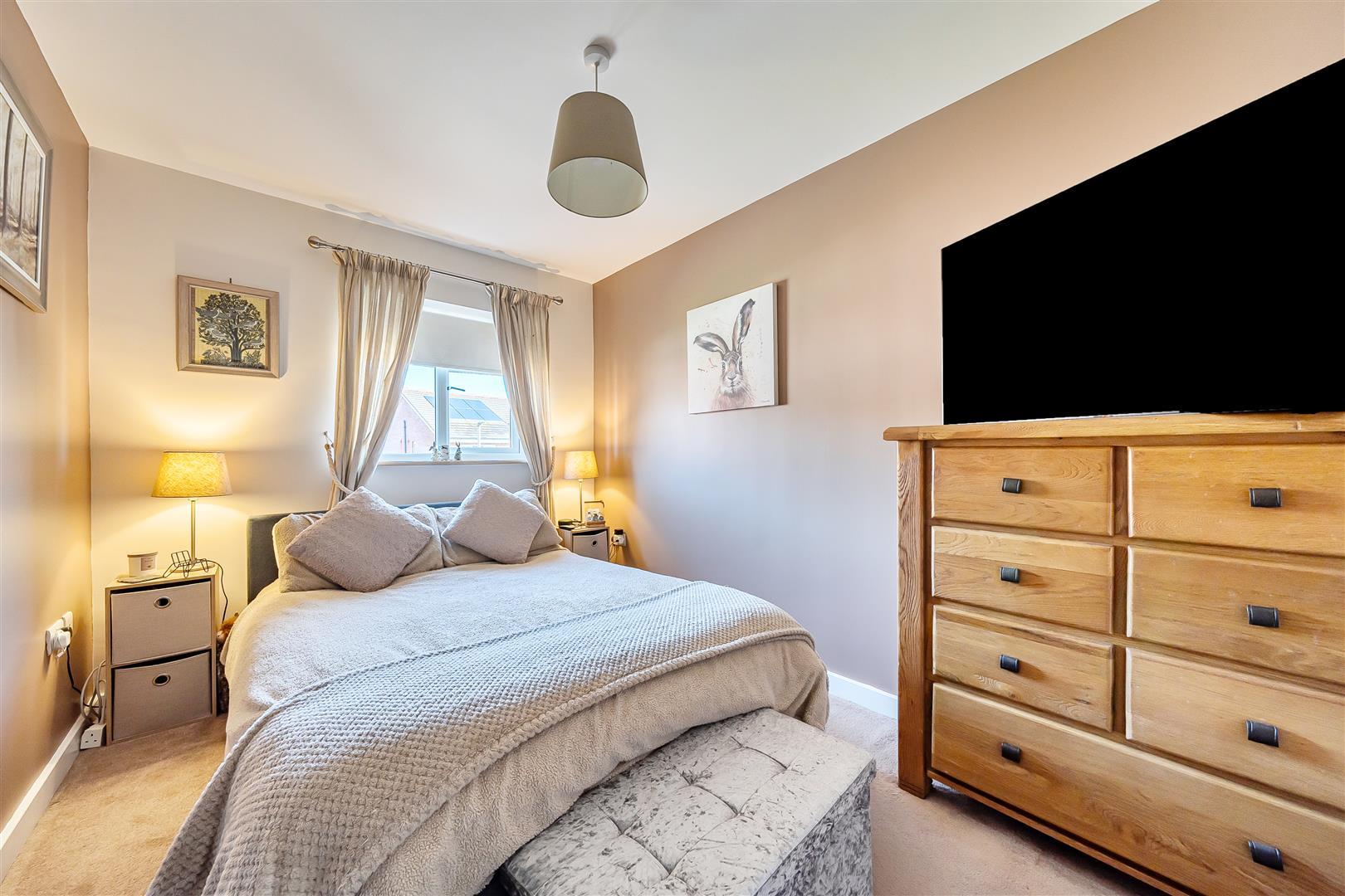 Property Image 96f89fed-1296-4f9b-ba67-8afa853e21c0