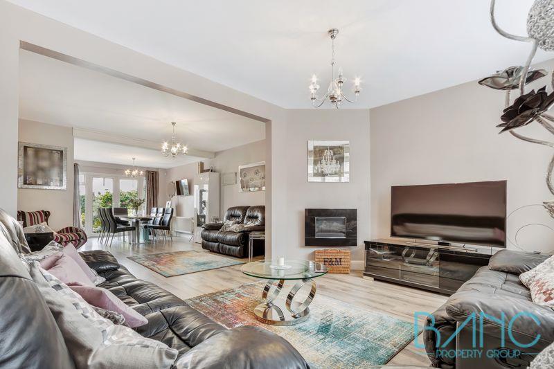 Property Image 96fba4b2-764a-45df-bde5-18c17e357b6f