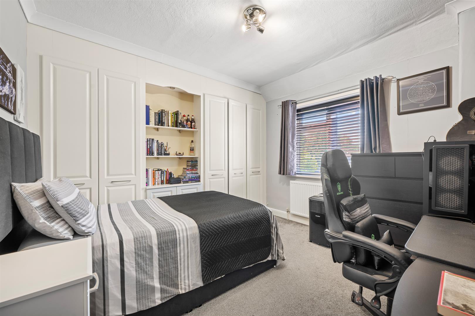 Property Image 96fc2445-7bbb-4664-9874-8900f4221643