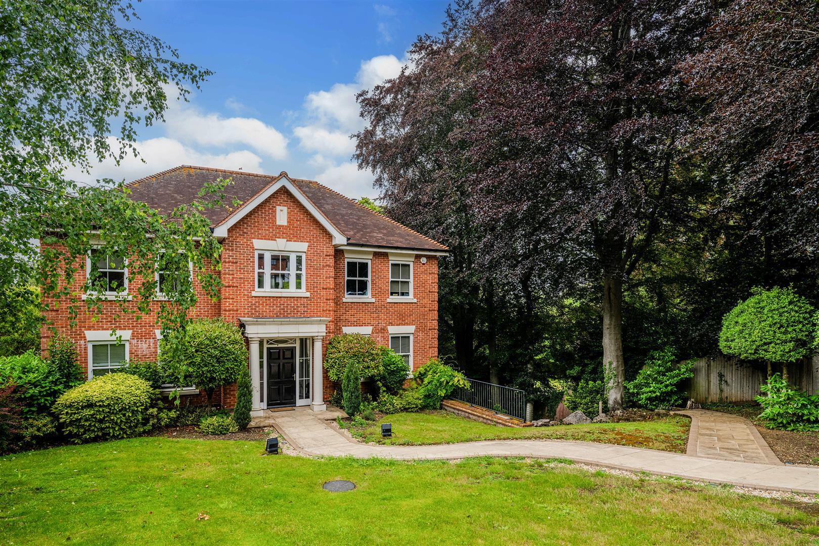 Property Image 96fc4040-8771-40f4-bb6b-19d65aec01ea