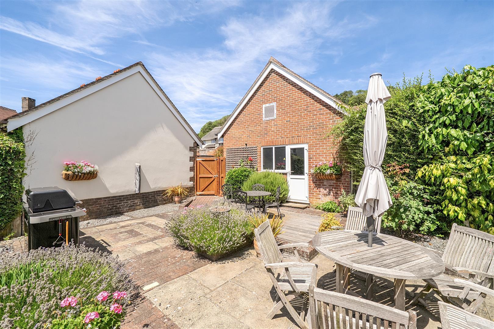 Property Image 97150123-9790-4abe-8e7b-05a2268c025a