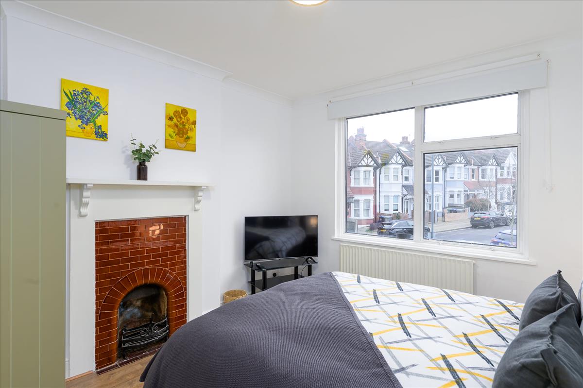 Property Image 971dc8d3-194c-4181-9366-42fc2b2273d7