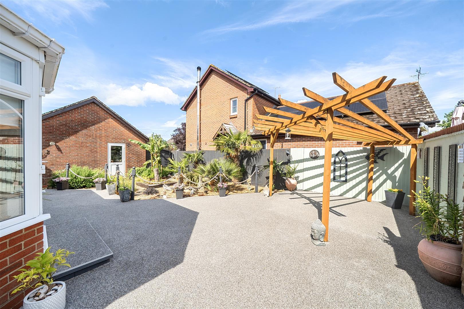 Property Image 972cc6ce-70d3-41da-974b-d3a68a7ee345