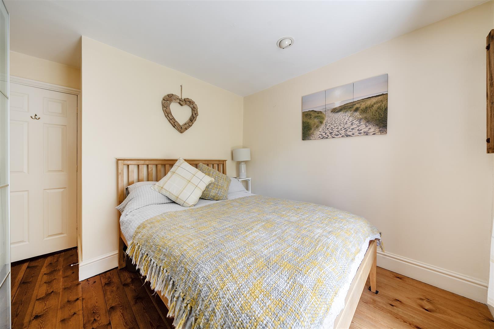 Property Image 9733e3d8-8175-4bf1-bc65-bd461f78485d