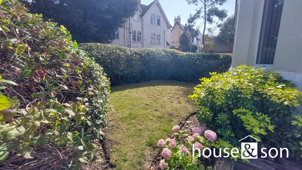 Property Image 9742e0d3-ac4b-4496-bf09-367680180a09