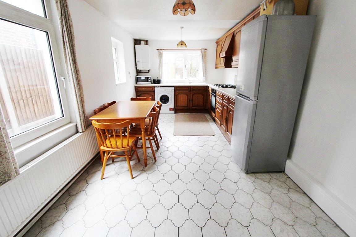 Property Image 9743744e-c3ad-49dd-a822-d6caa19df09b