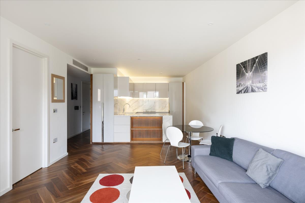 Property Image 97467bd3-8ff5-40ec-9e28-779d043f3ca8