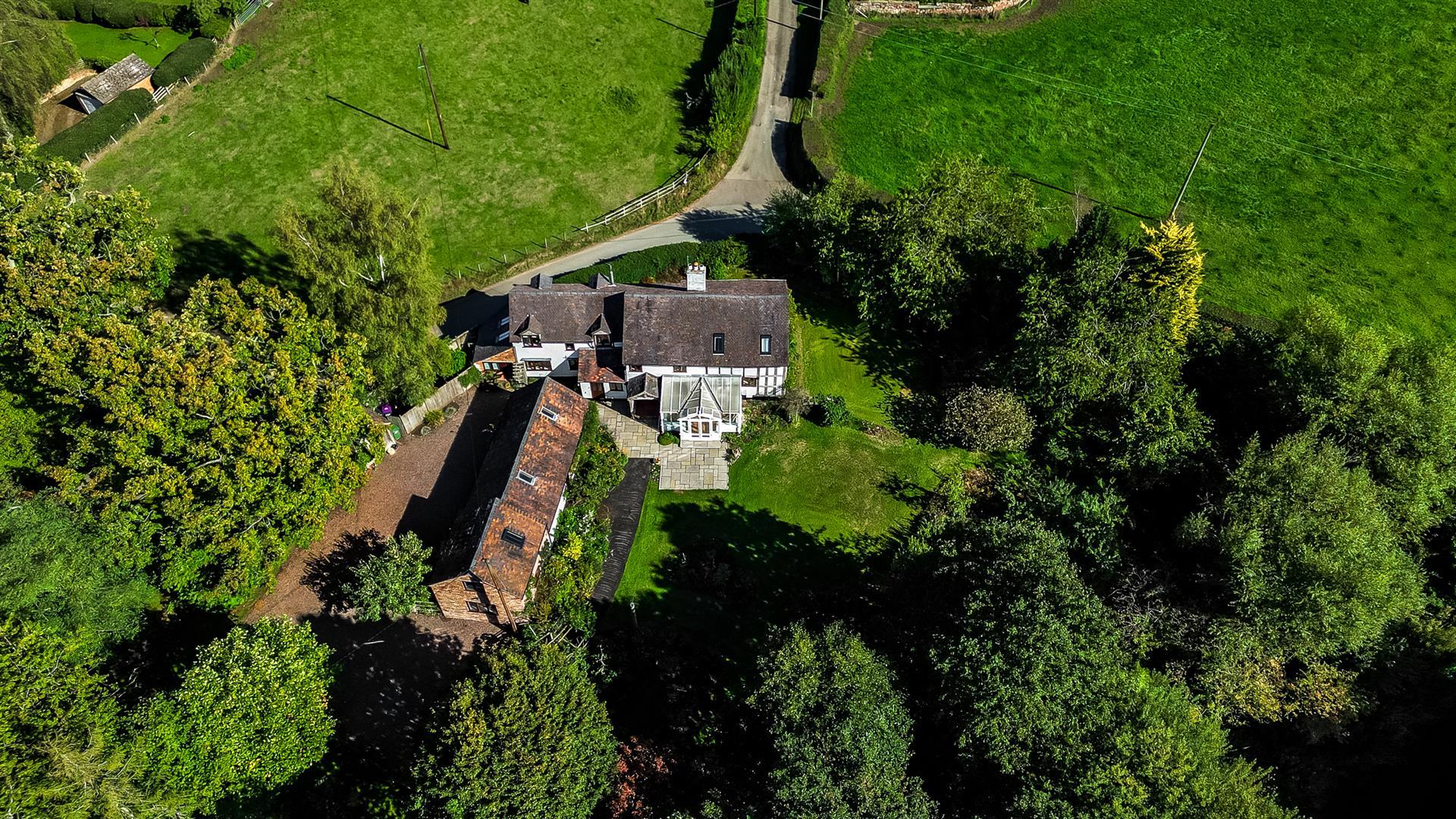 Property Image 97487fa6-bc1f-46fc-9a1c-124c908d73d4