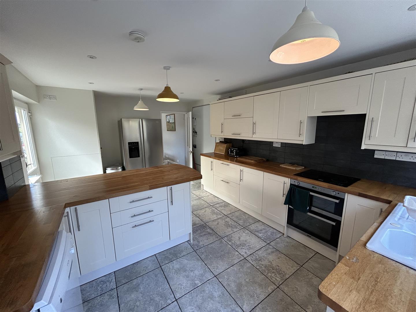 Property Image 974d8abb-d847-4513-b39f-945e195c3091