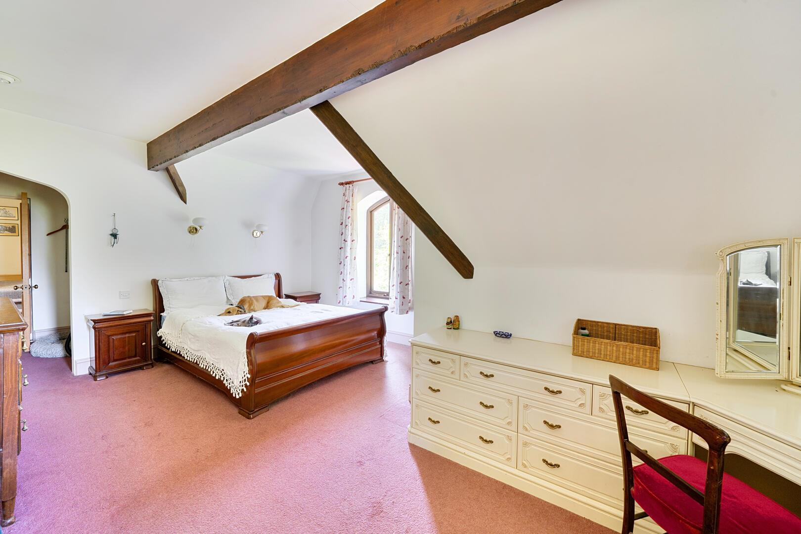 Property Image 97538892-5043-4847-8ff4-67d3bc515c8e