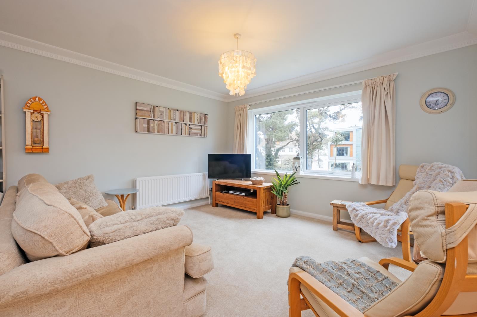 Property Image 97594897-90c1-4508-8dc3-7401a6569e34