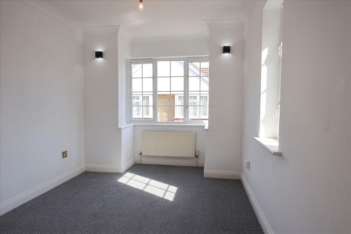 Property Image 975dbf58-9a38-4dc6-b625-04e2ac0f8ce0