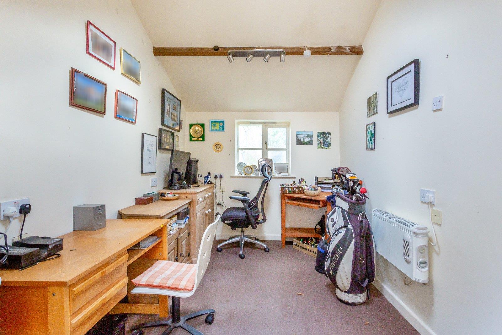 Property Image 975e4de9-3425-47f8-850c-a1c9da202e9a