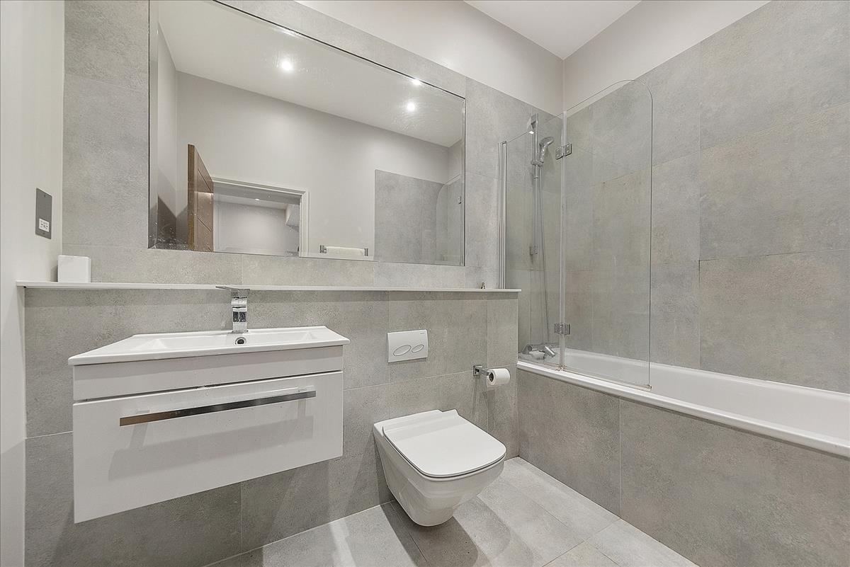 Property Image 97605c5e-5880-47f3-95d7-150a95fc9b04