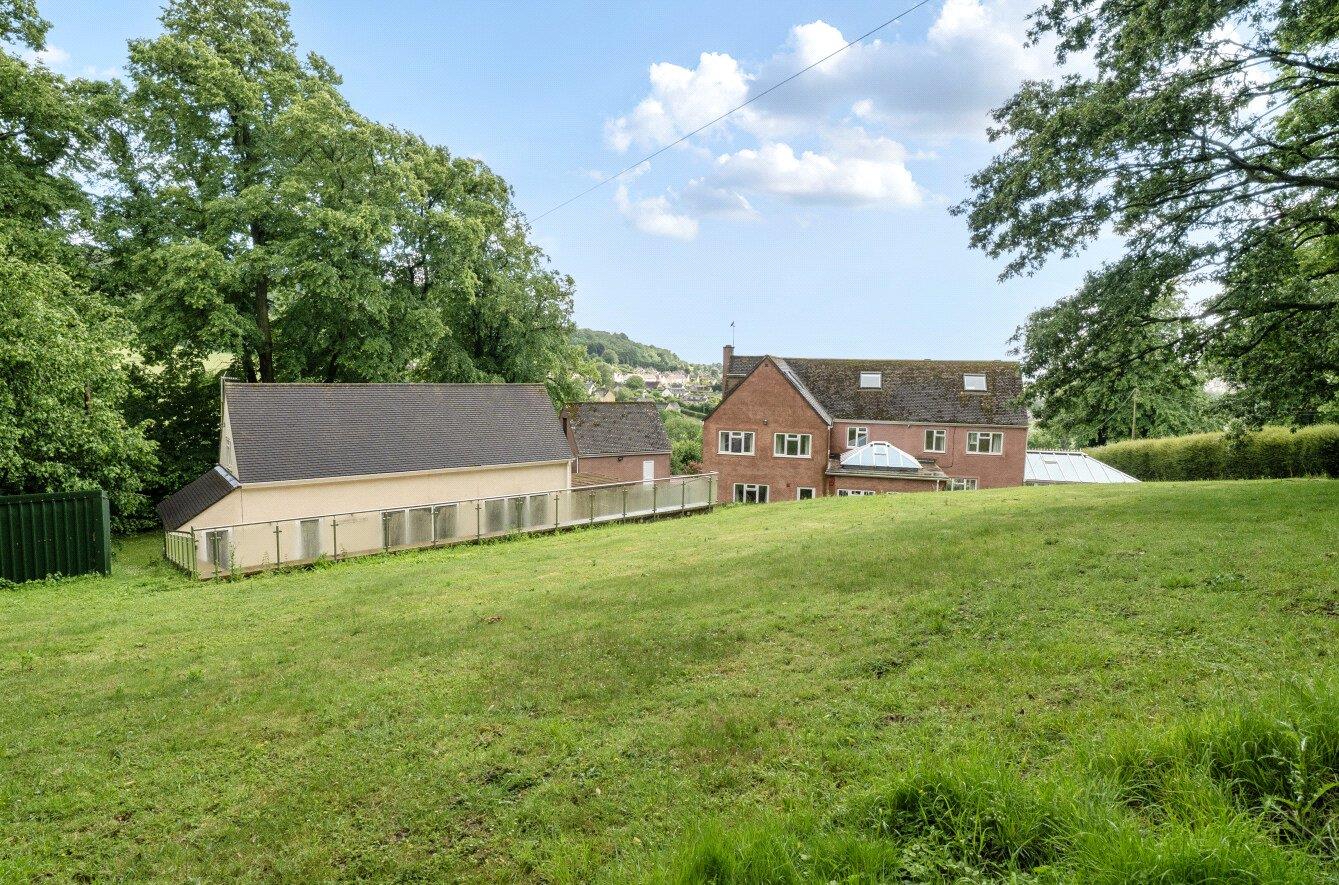Property Image 97670cb4-778f-49b7-9217-2c2b02e84273