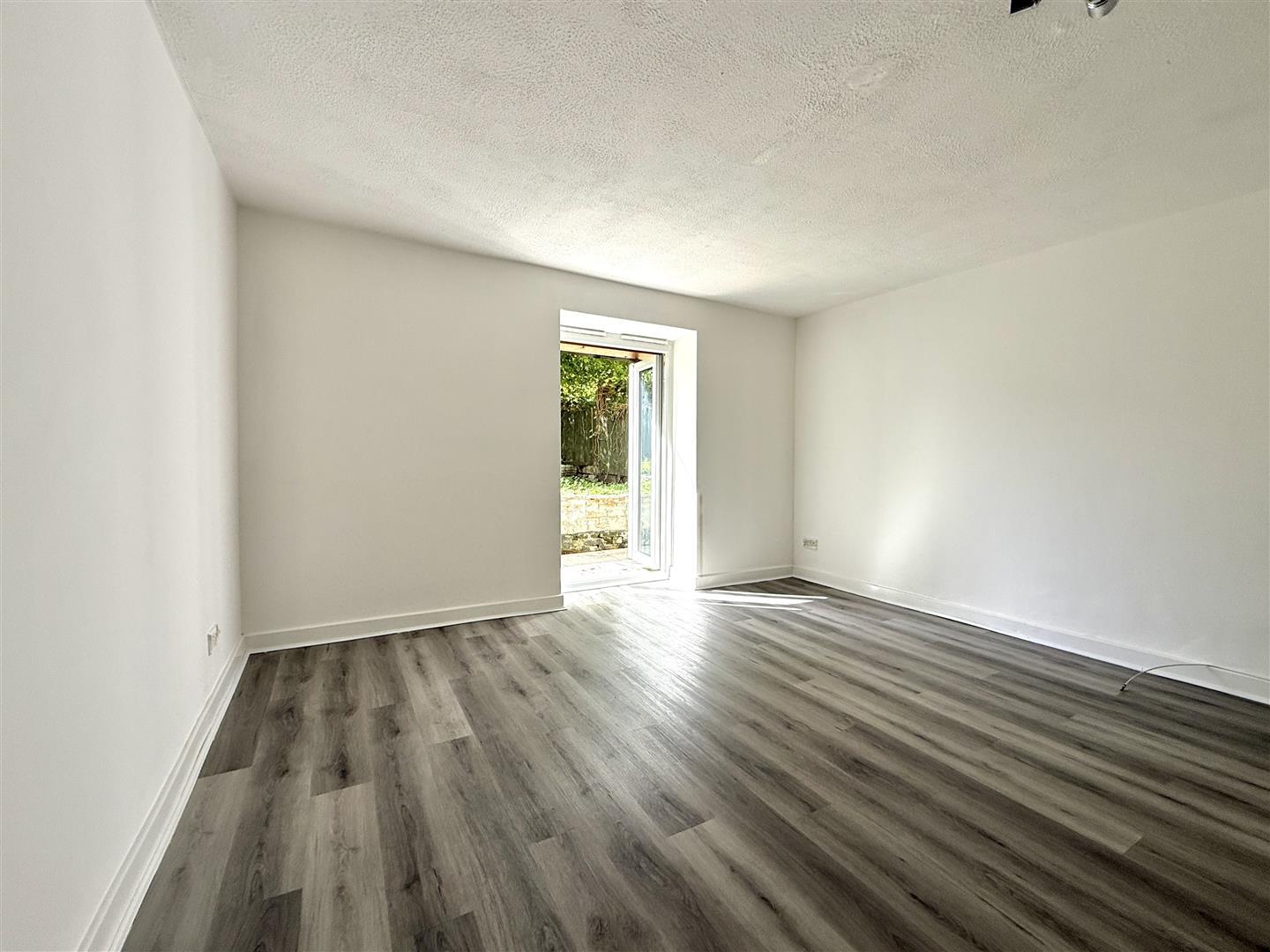 Property Image 9777cf5a-ef5f-4f35-b9e3-633e5ba82e6a