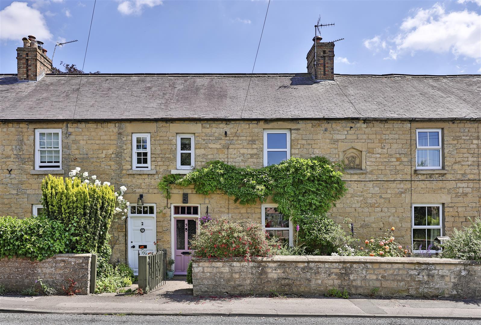 Property Image 977b31f8-c969-4bb9-a7d6-ddee300927b7
