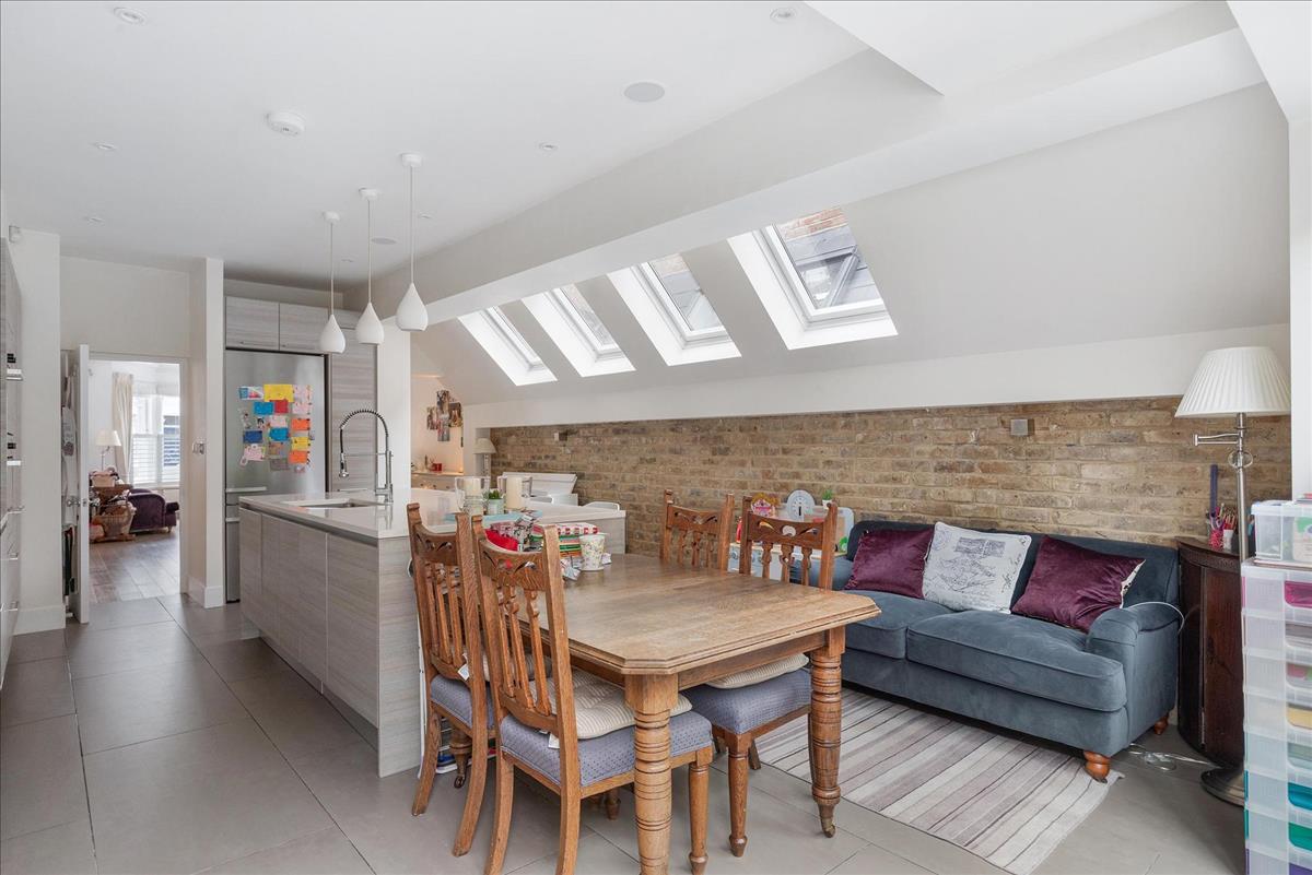 Property Image 977f2d12-1834-4f6e-b466-5c8b194901b6