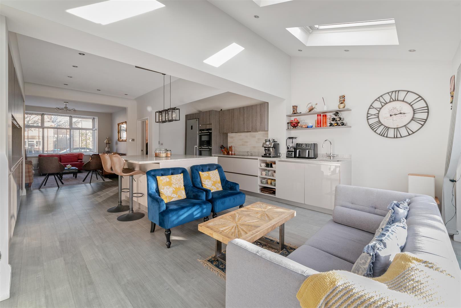 Property Image 97840be3-1766-4798-ad07-be229ad863a3